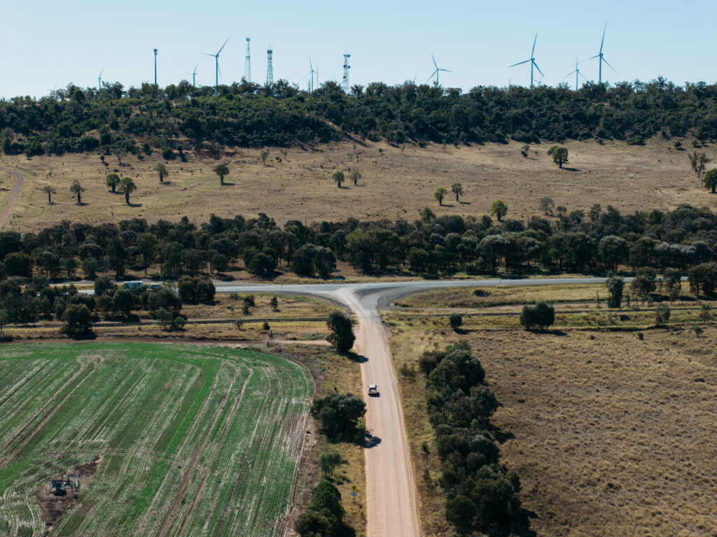 Compliant Commercial Vehicles for Wind and Solar Farm Projects - Fleetcrew
