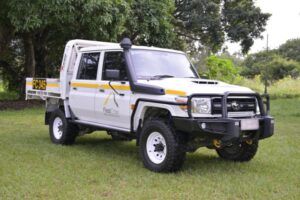 70 Series Dual Cab Manual Hire Vehicle